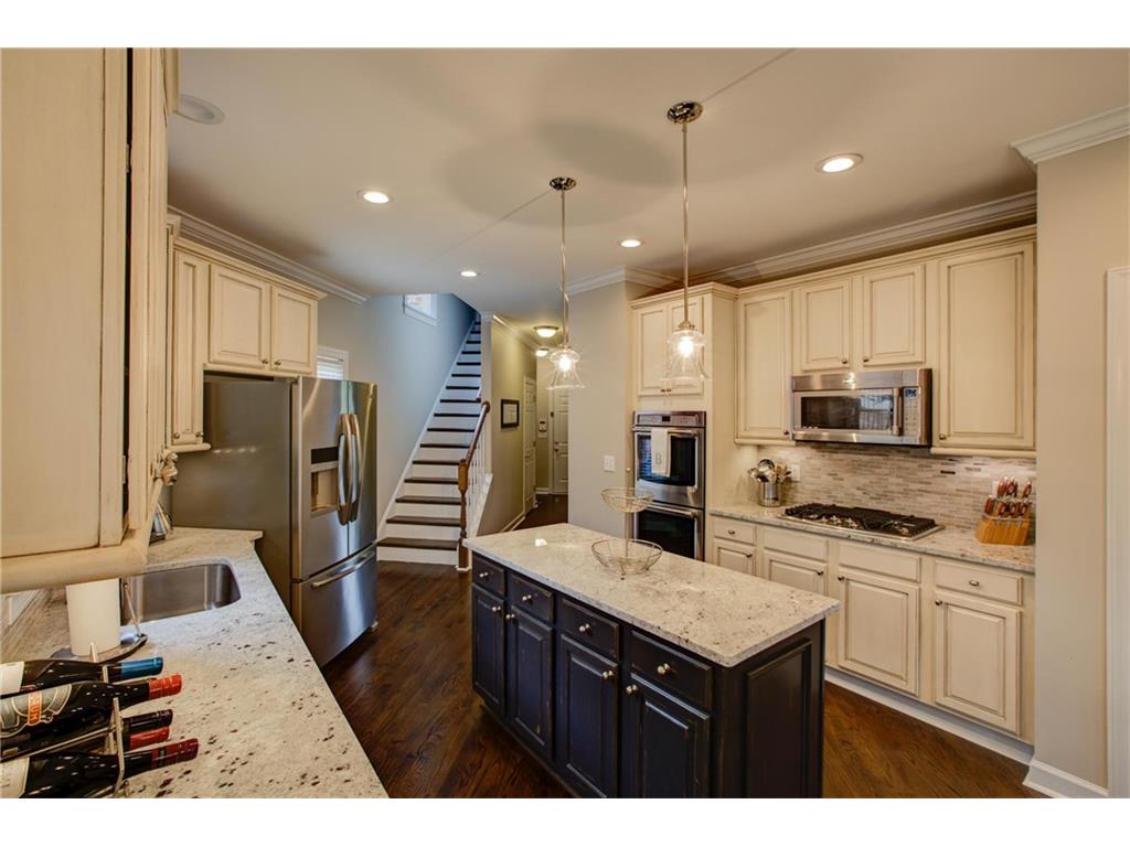 565 Tilbury Drive, Suwanee, GA 30024