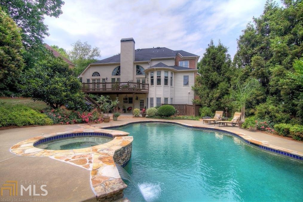 453 Grand Ave, Suwanee, GA 30024