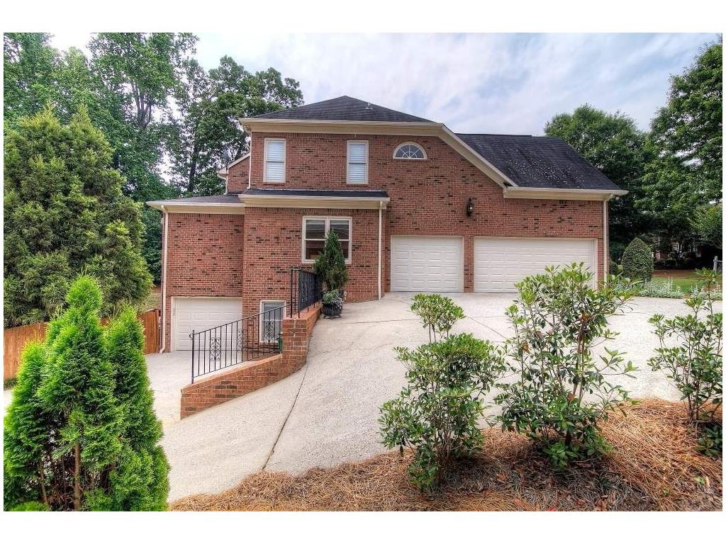 453 Grand Avenue, Suwanee, GA 30024