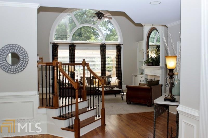 271 Prestbury Ct, Suwanee, GA 30024