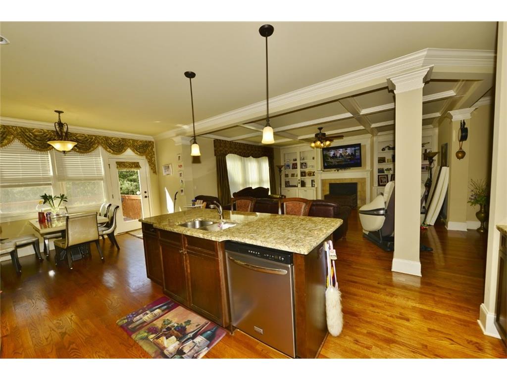 3304 Willow Glen Trail, Suwanee, GA 30024