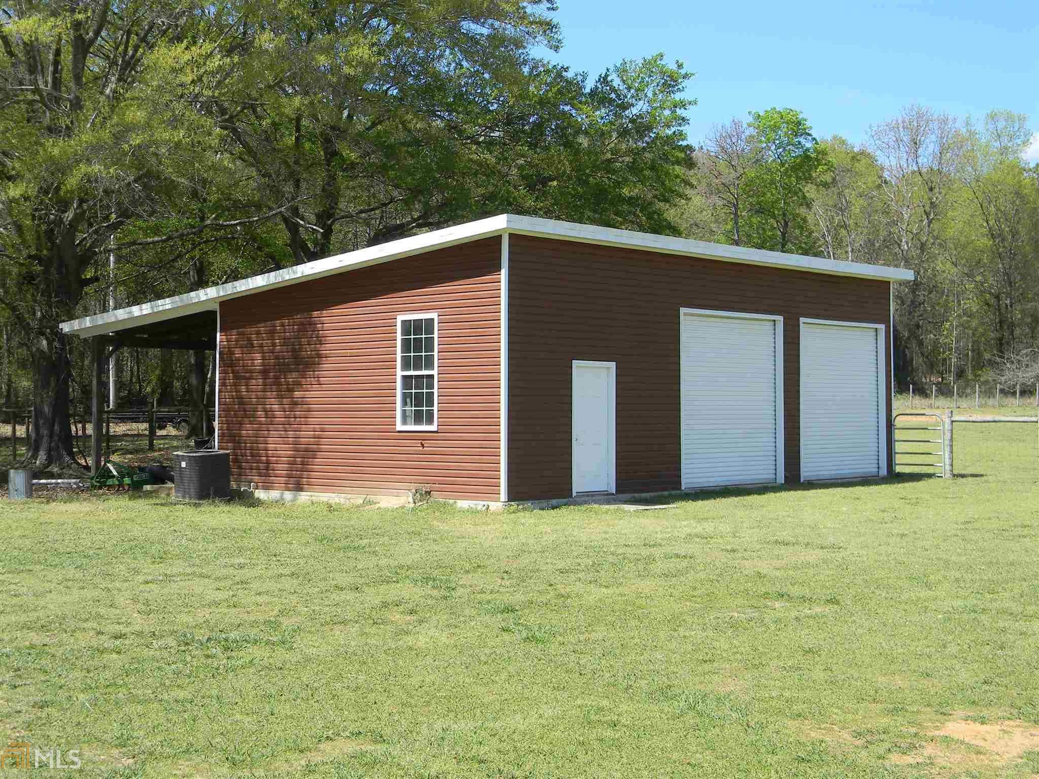 1600 Willow Grove Ln, Social Circle, GA 30025