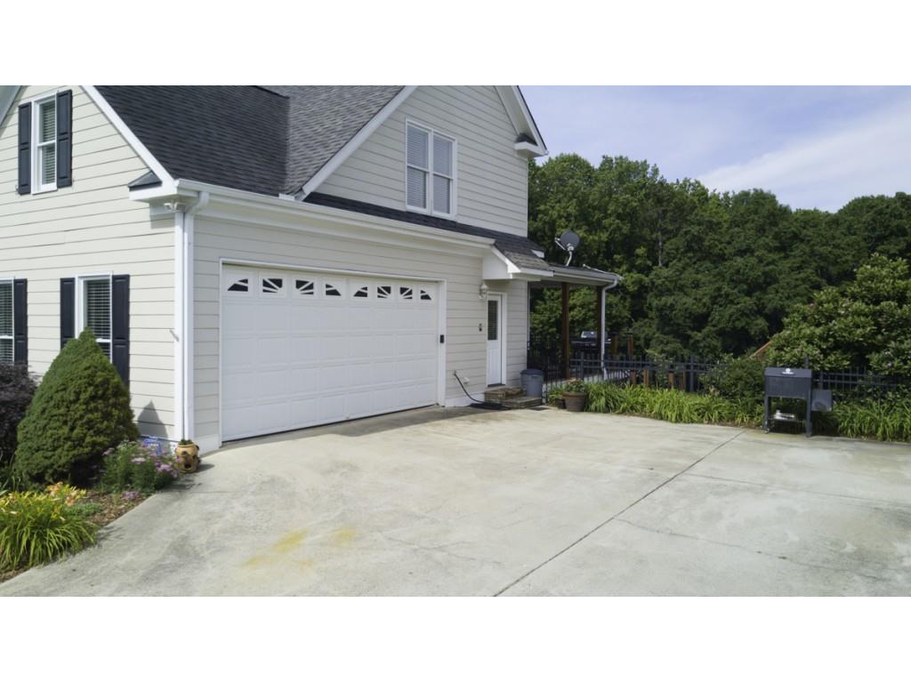 6235 Heardsville Road, Cumming, GA 30028
