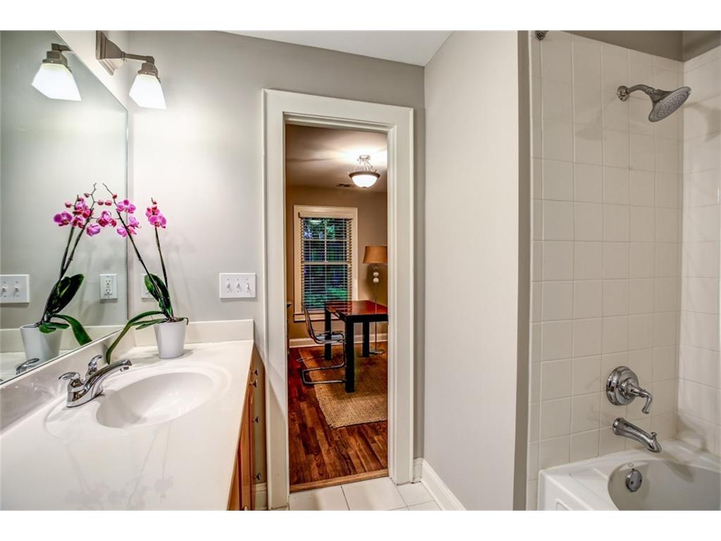 19 Knob Hills Circle, Decatur, GA 30030