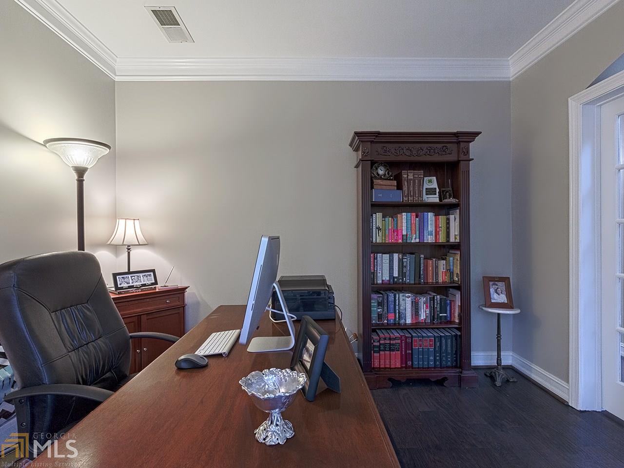 3 Grovemont Ct, Decatur, GA 30030