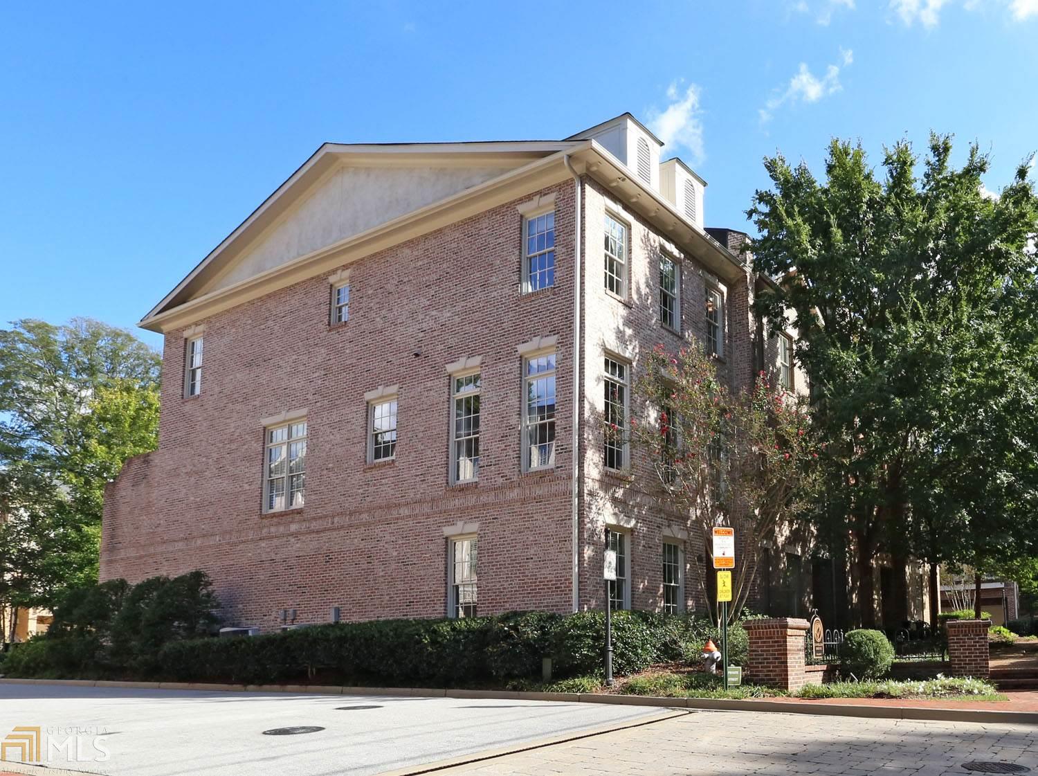 3 Candler Grove Ct, Decatur, GA 30030