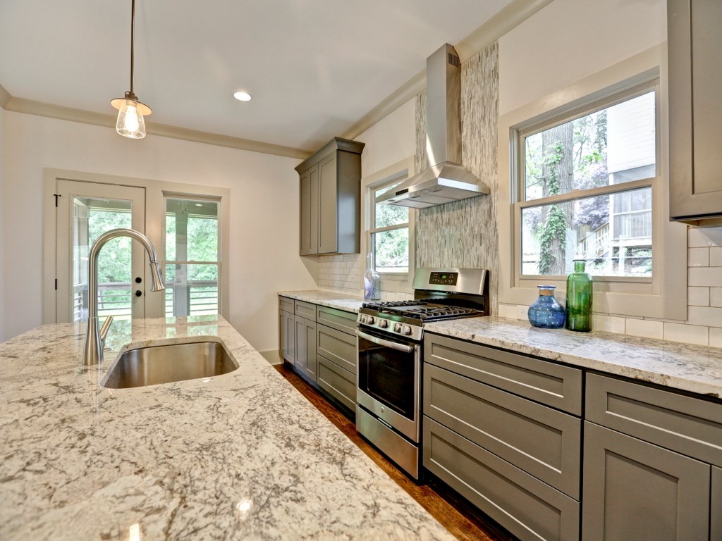 2628 Charlesgate Avenue, Decatur, GA 30030