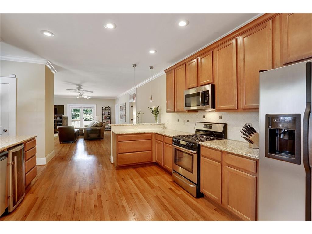 216 5th Avenue, Decatur, GA 30030