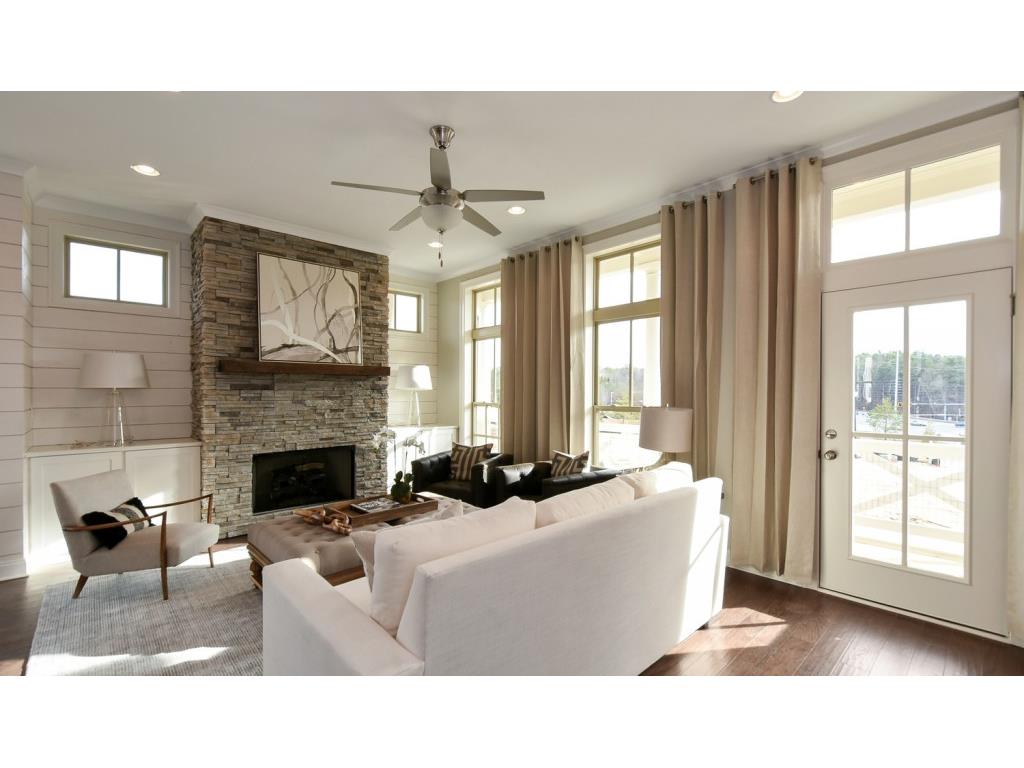 633 Brennan Drive, Decatur, GA 30033