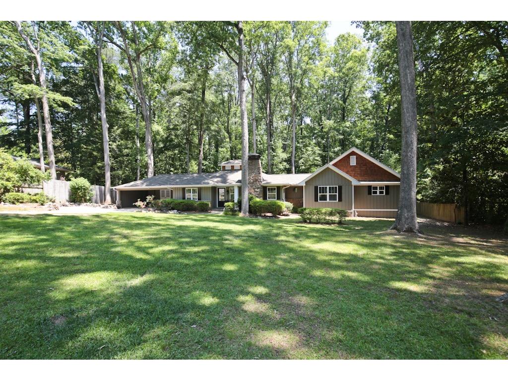 2166 Azalea Circle, Decatur, GA 30033