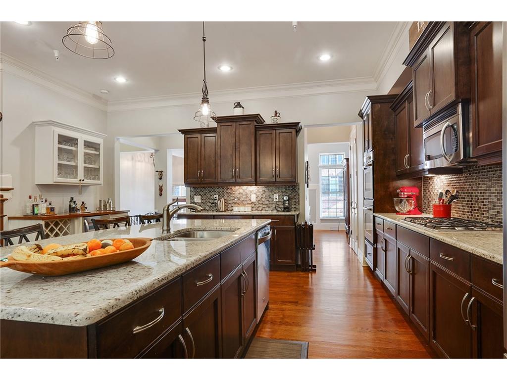 1935 Ridgemont Lane, Decatur, GA 30033