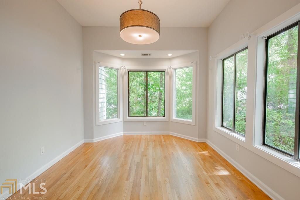 2490 Williamswood Ct, Decatur, GA 30033