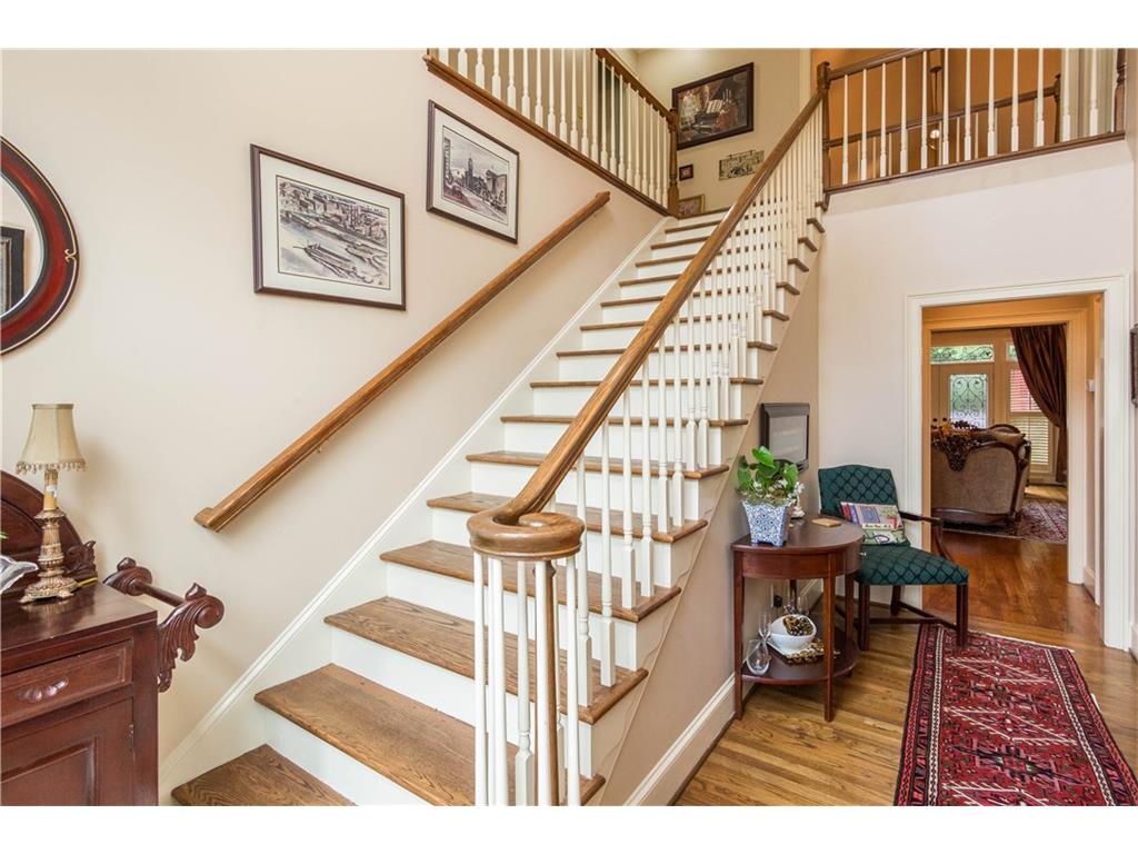 27 Downshire Circle, Decatur, GA 30033