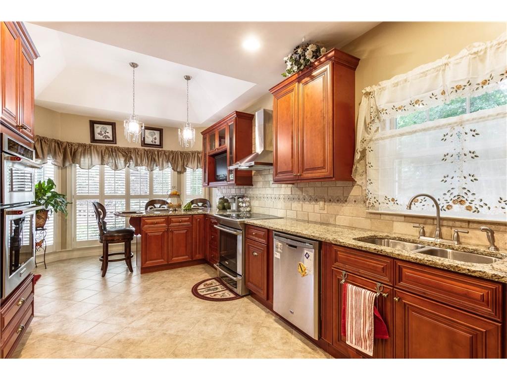 27 Downshire Circle, Decatur, GA 30033