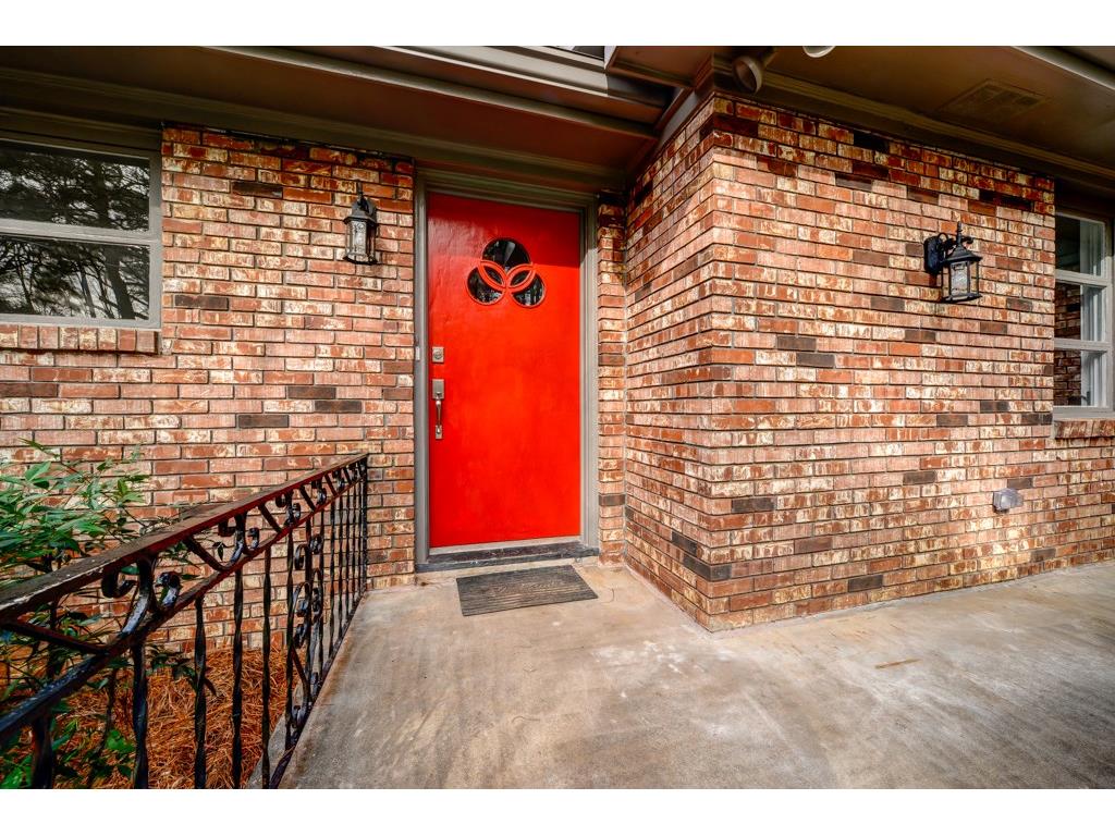 2210 Tanglewood Road, Decatur, GA 30033