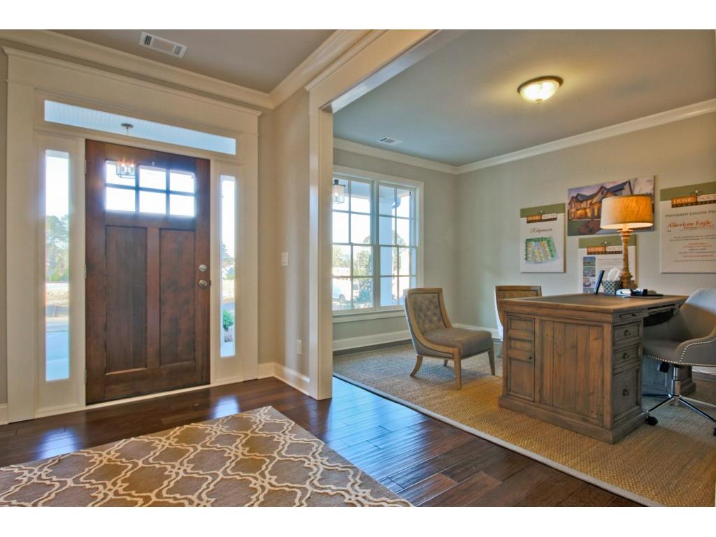 2749 Oak Glen Manor Road, Decatur, GA 30033