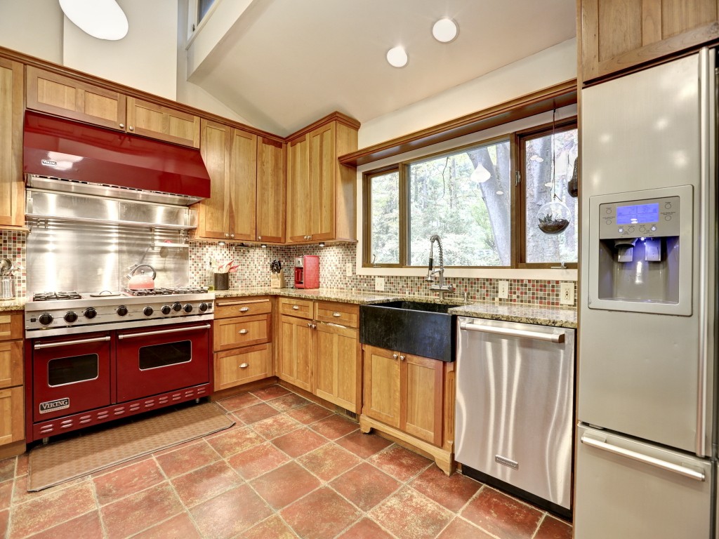 1875 Mason Mill Road, Decatur, GA 30033