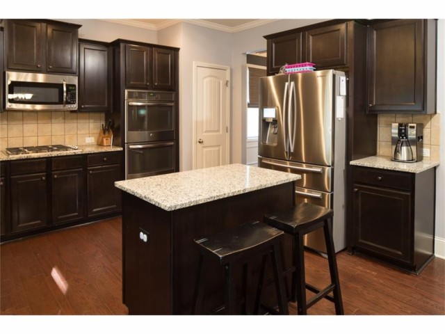5875 Willow Oak Pass, Cumming, GA 30040
