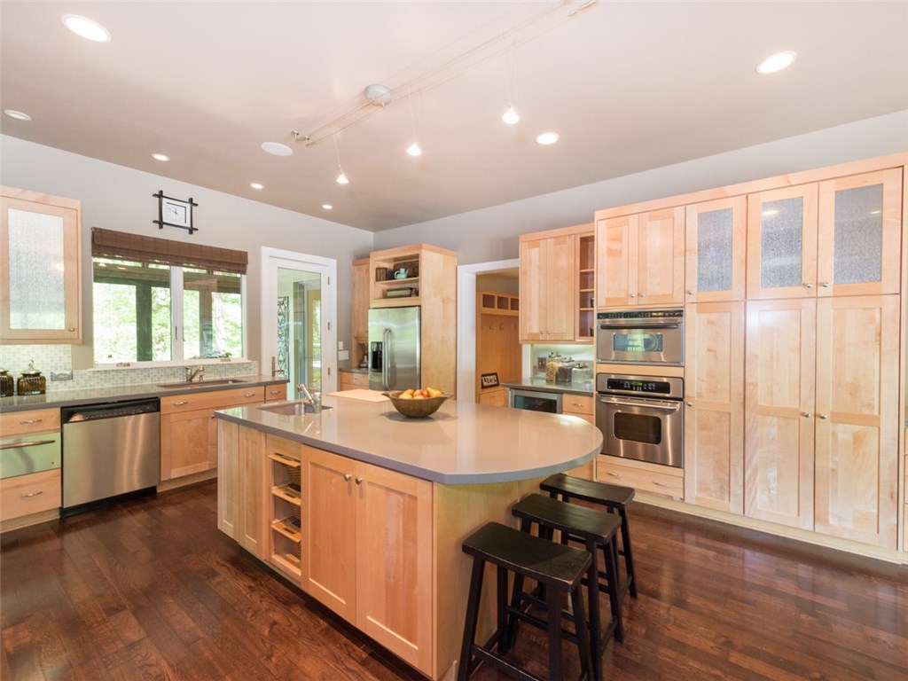 6315 Vickery Creek Road, Cumming, GA 30040