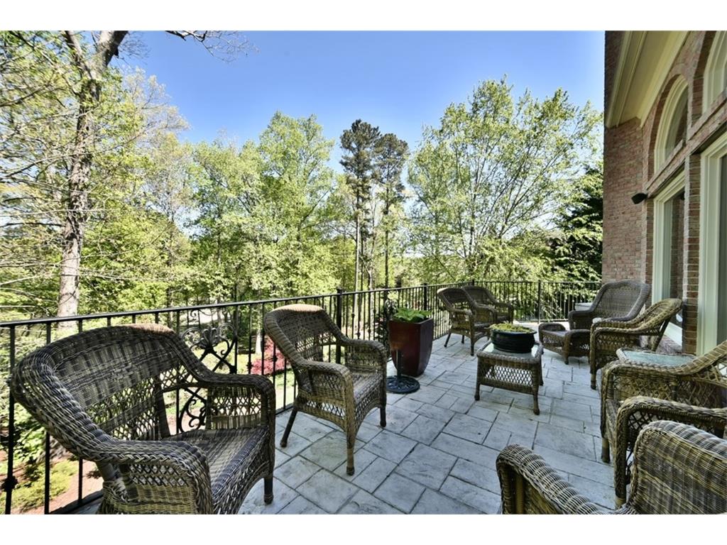 6785 Sunbriar Drive, Cumming, GA 30040