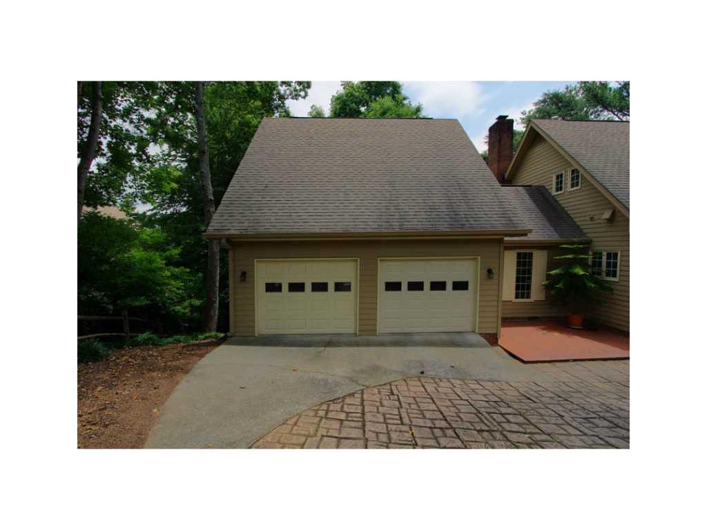 3320 Chimney Point Drive, Cumming, GA 30041