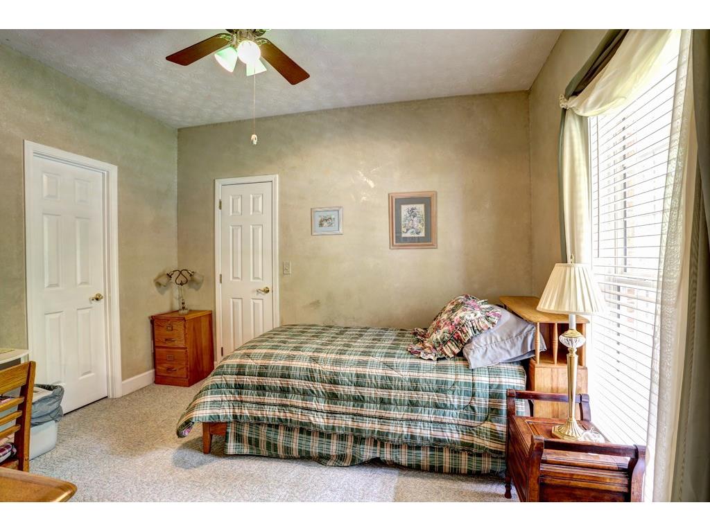 790 Blackberry Trail, Lawrenceville, GA 30043