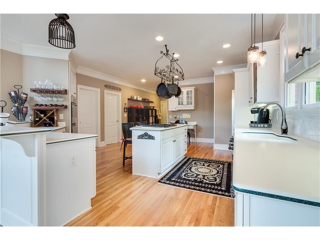 2246 Lake Ridge Terrace, Lawrenceville, GA 30043