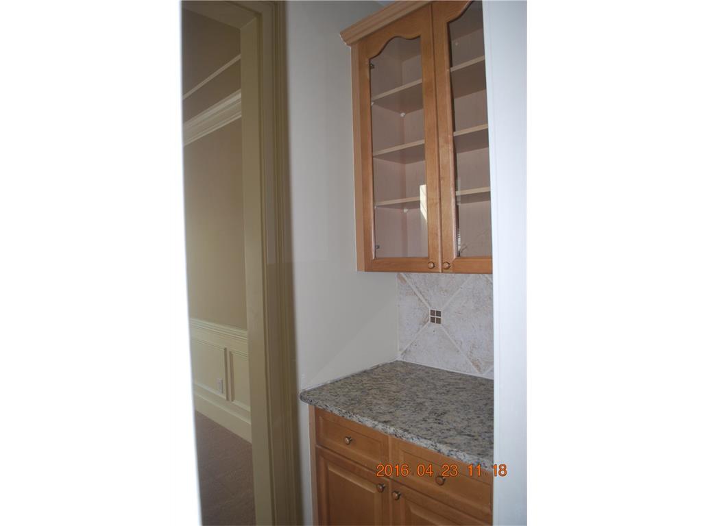 1315 CRESTHAVEN Lane NW, Lawrenceville, GA 30043