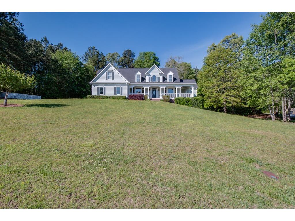 1573 Gracebrook Drive, Lawrenceville, GA 30045