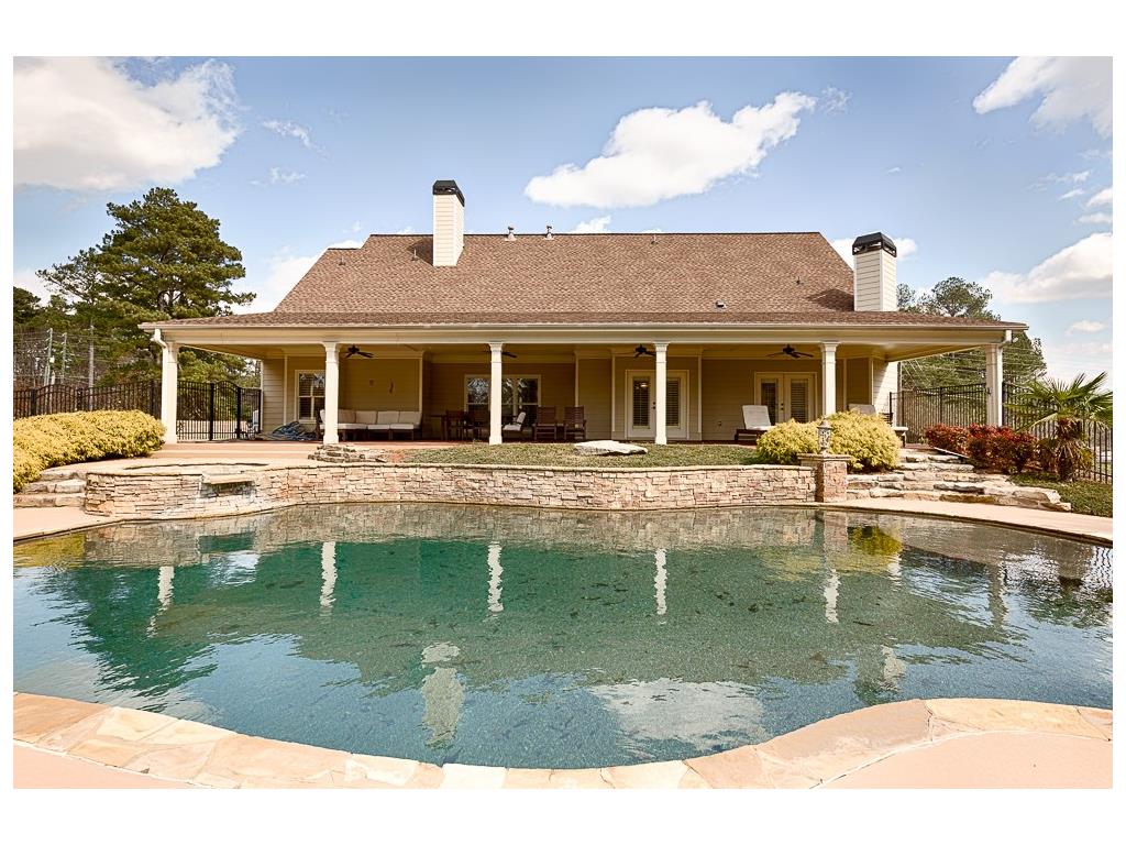 1455 Pounds Road SW, Lilburn, GA 30047