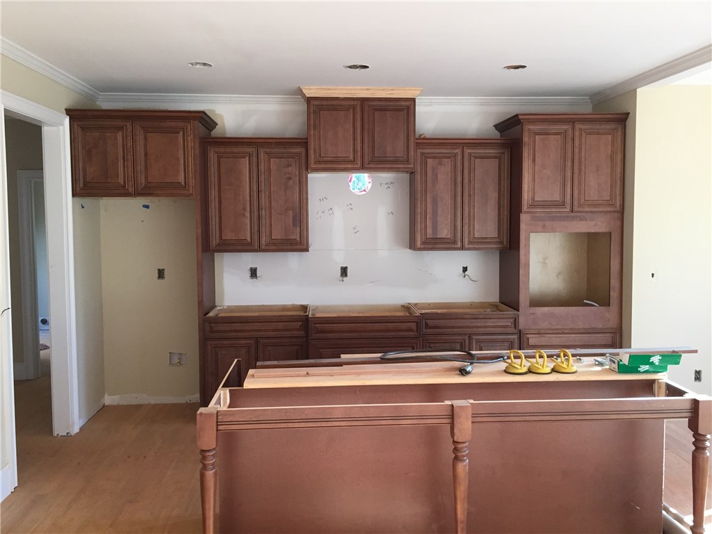 4224 Five Forks Trickum Road SW, Lilburn, GA 30047