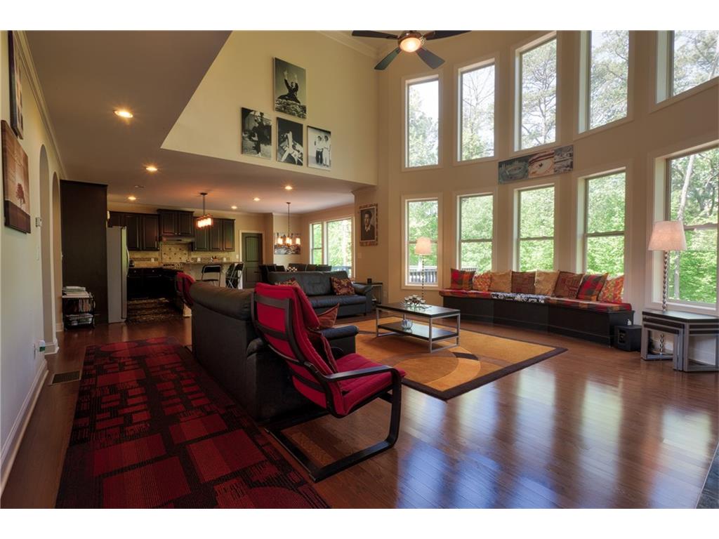 921 River Estate Road SW, Lilburn, GA 30047