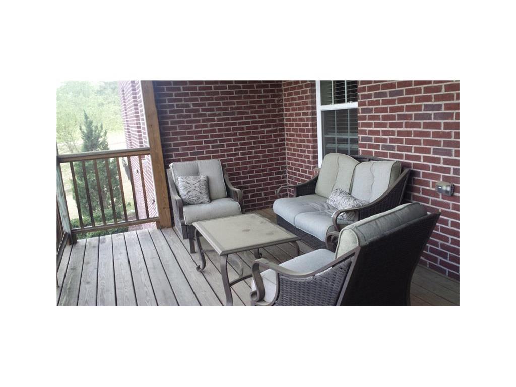 810 Kennedy Court, Loganville, GA 30052