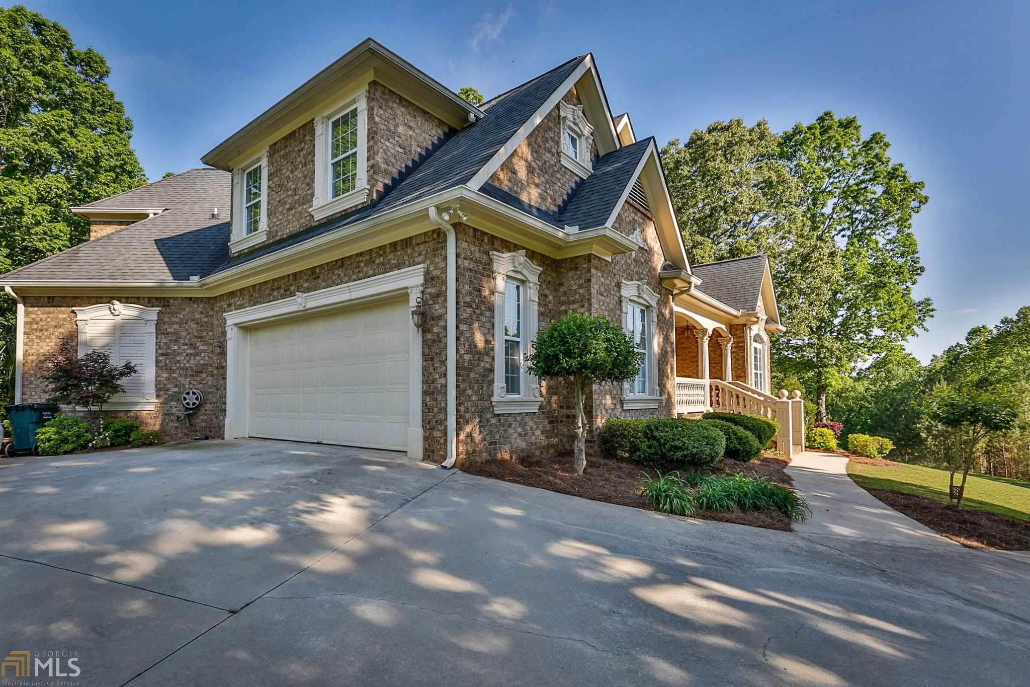 1021 Country Ln, Loganville, GA 30052