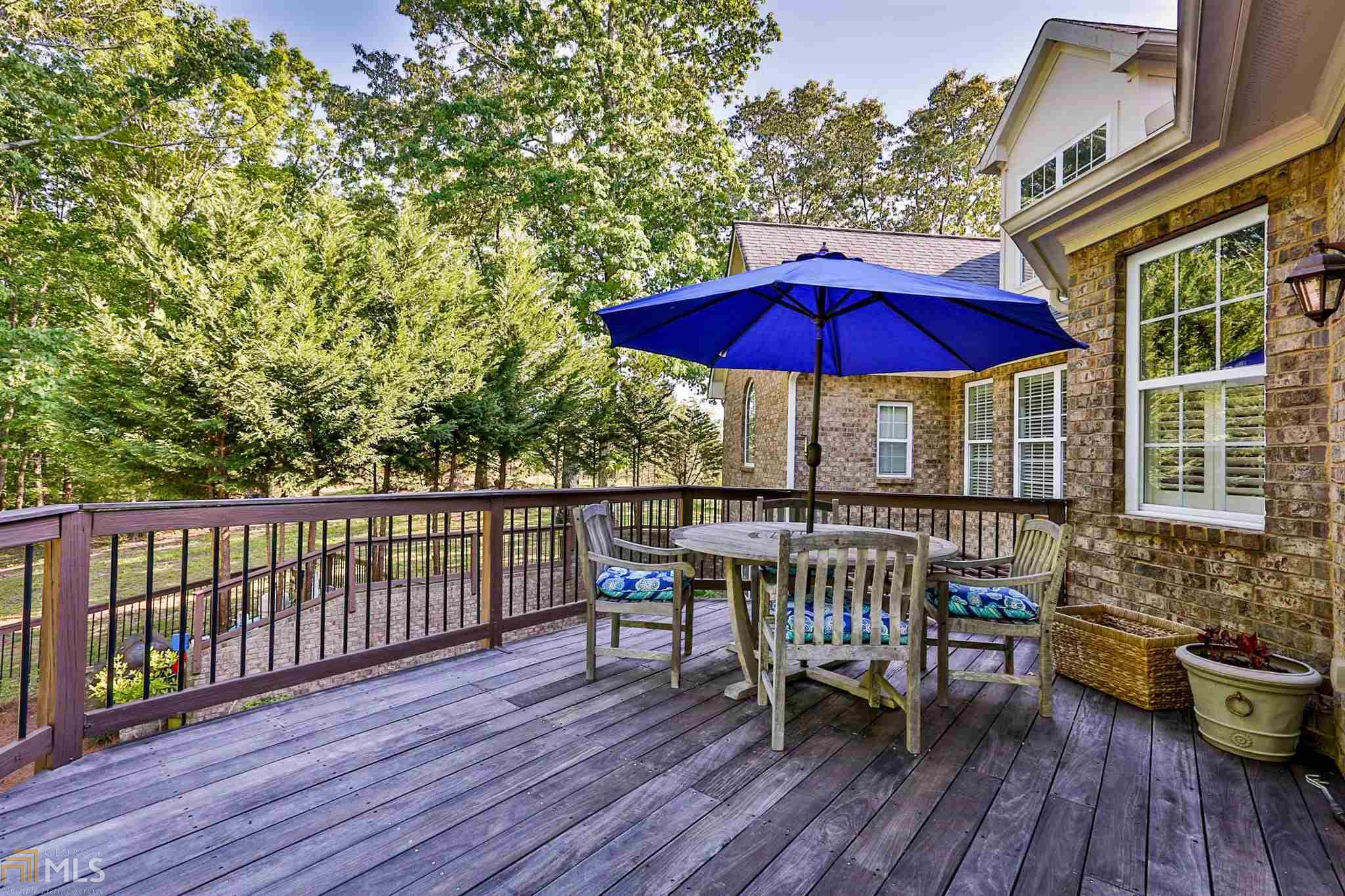 1021 Country Ln, Loganville, GA 30052