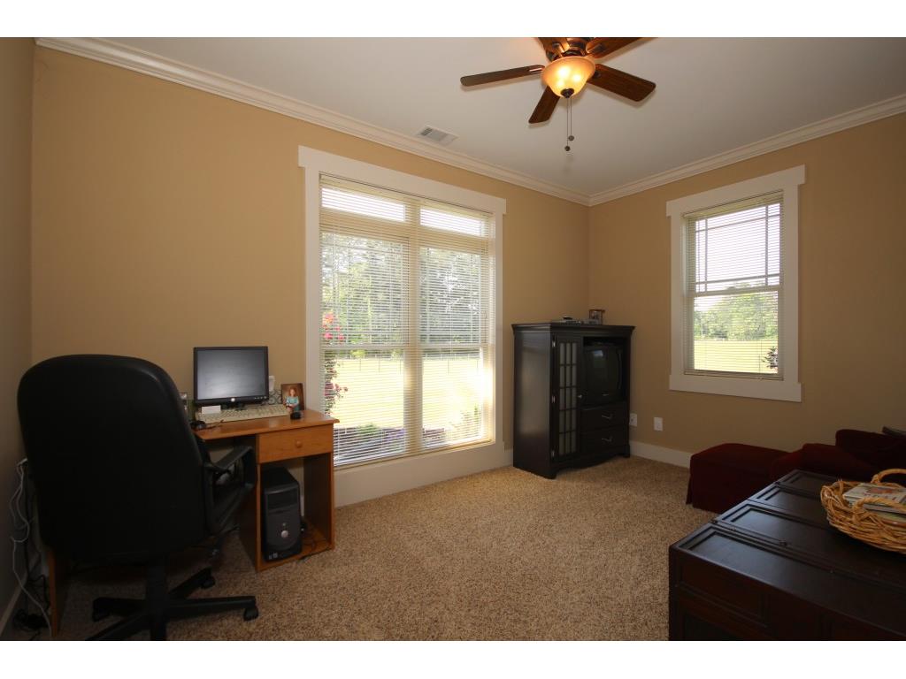 3905 Pointer Road, Loganville, GA 30052
