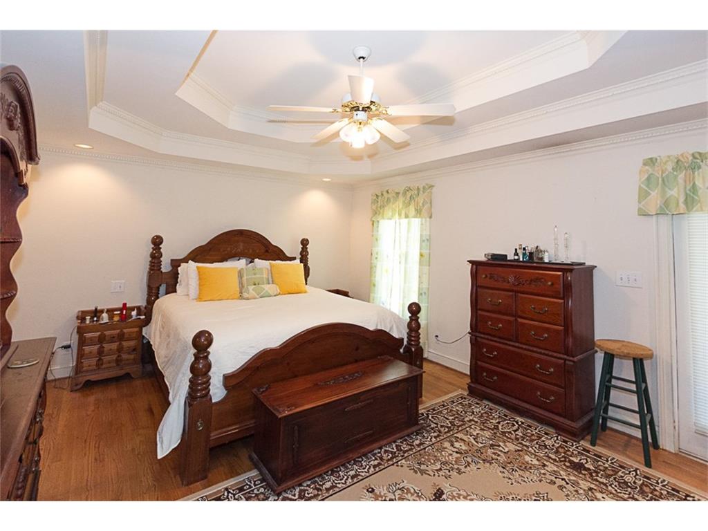 3889 Pineybrook Drive, Loganville, GA 30052