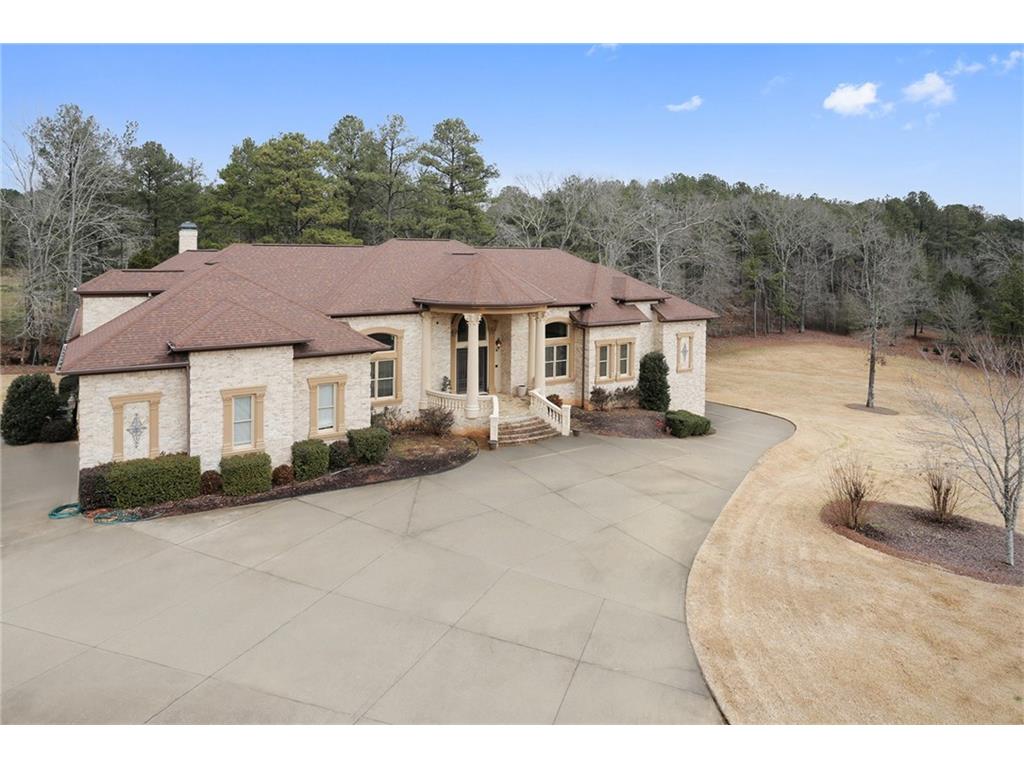 1113 Moccasin Trail, Loganville, GA 30052