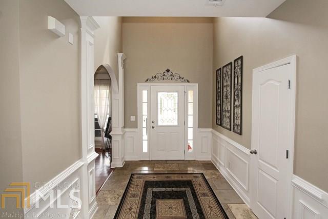 90 Mountain Crest Dr, Oxford, GA 30054