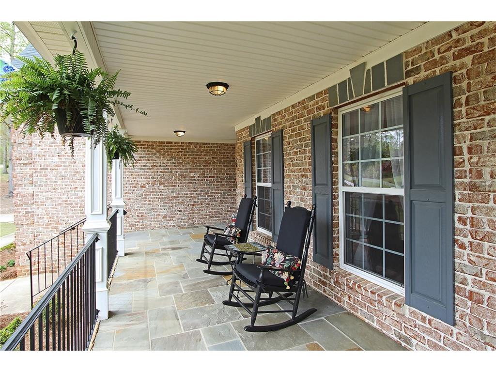 90 Mountain Crest Drive, Oxford, GA 30054