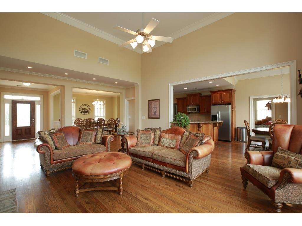 110 Brookview Place, Oxford, GA 30054
