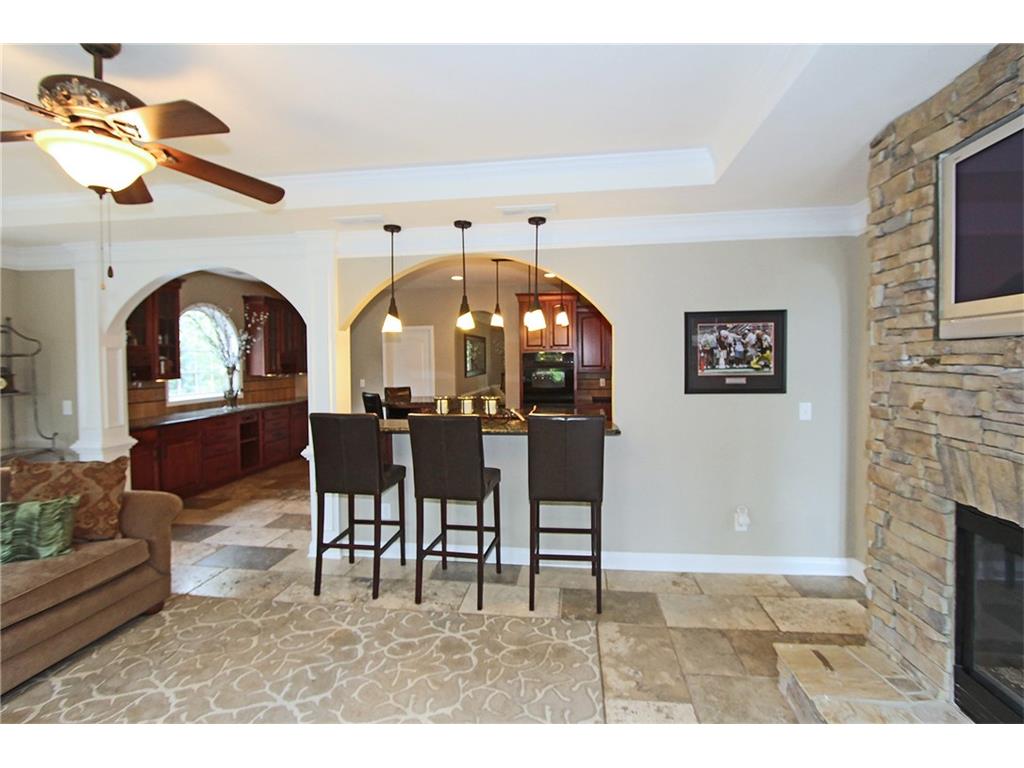 90 Mountain Crest Dr, Oxford, GA 30054