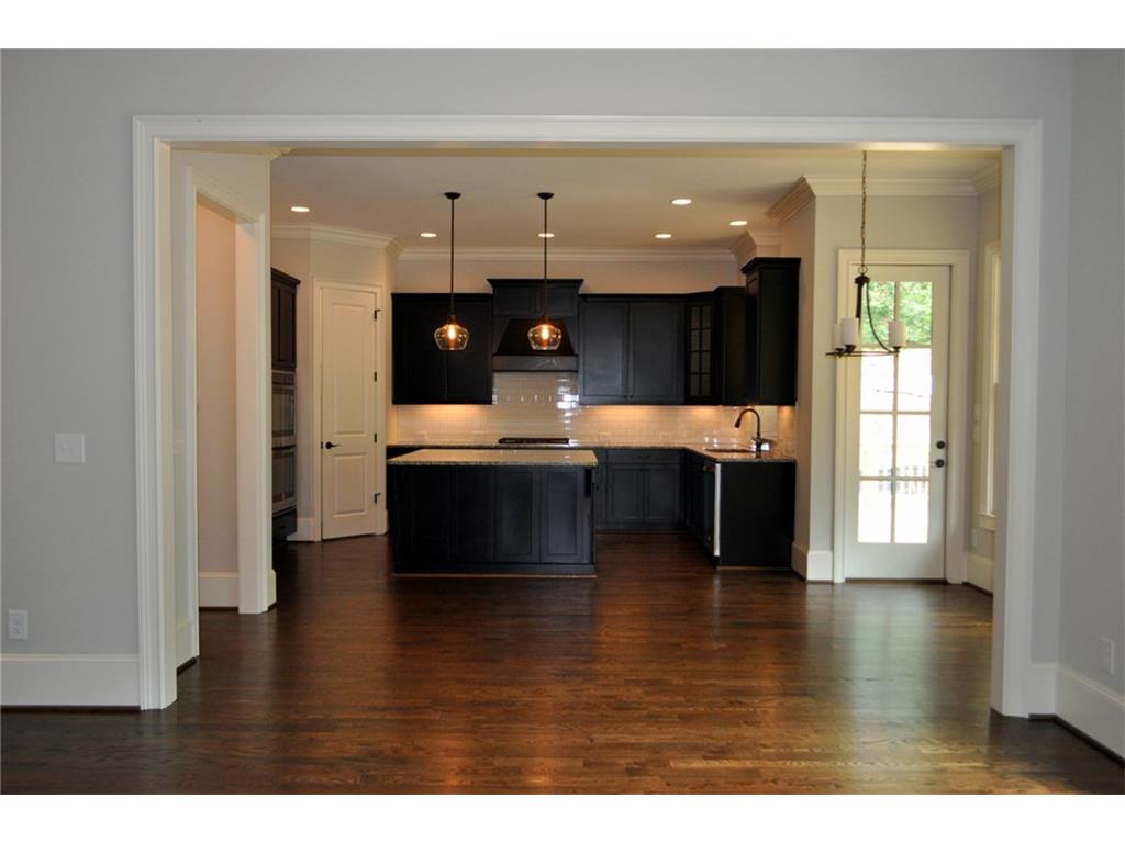 2480 Castle Lane NE, Marietta, GA 30062