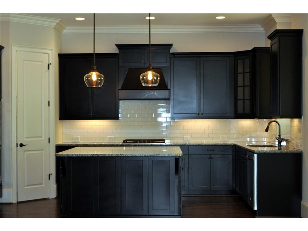 2480 Castle Lane NE, Marietta, GA 30062