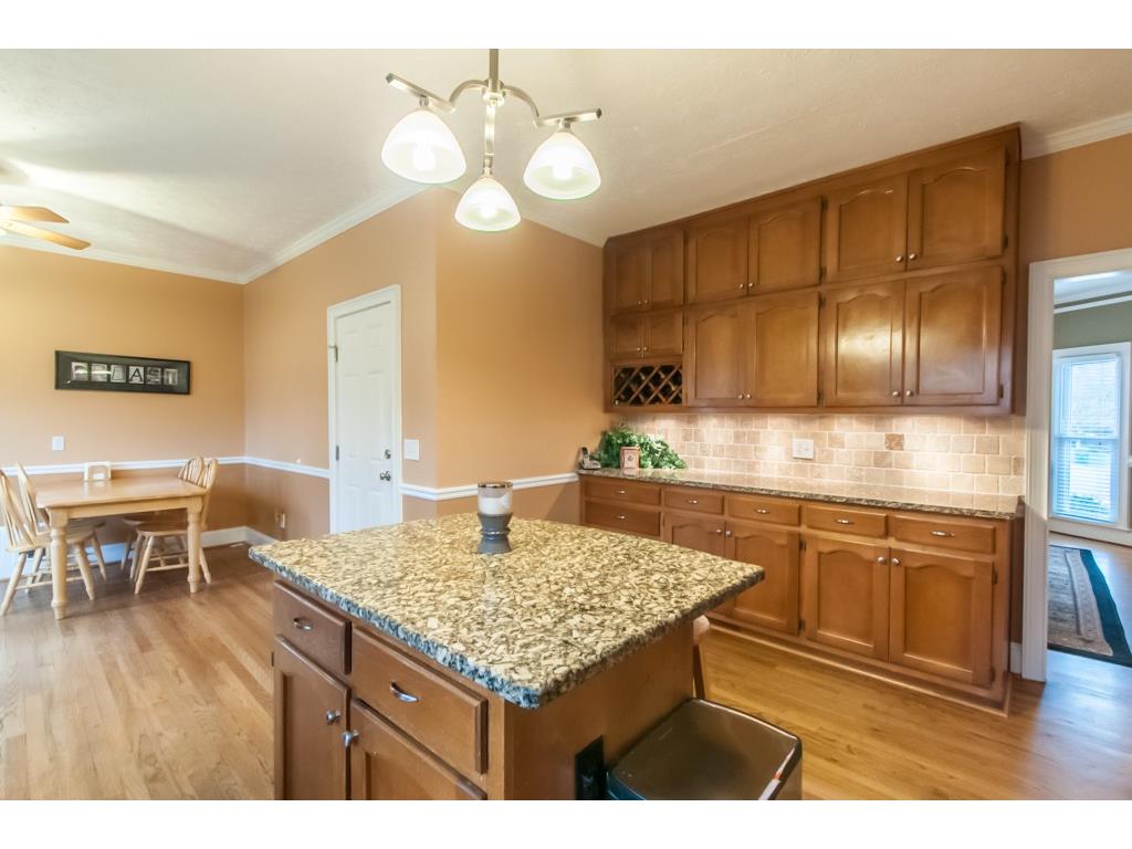 3879 Windrose Lane NE, Marietta, GA 30062