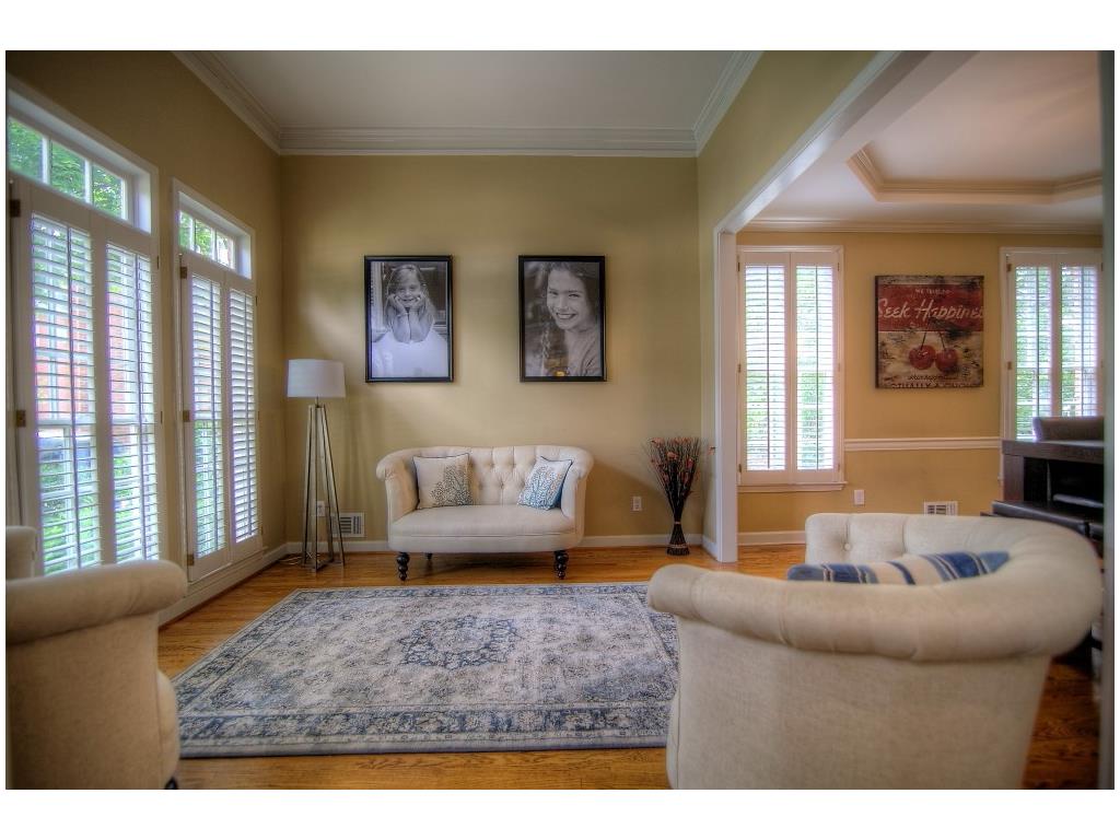 1604 Kinsmon Lane, Marietta, GA 30062