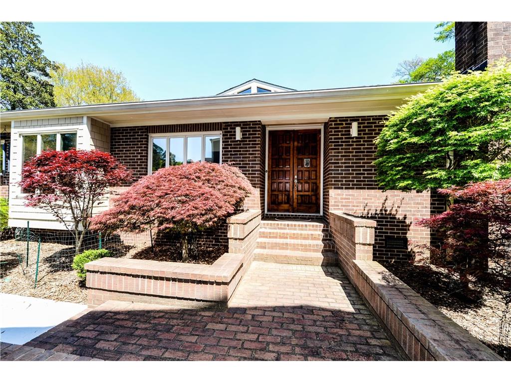4052 Columns Drive SE, Marietta, GA 30067