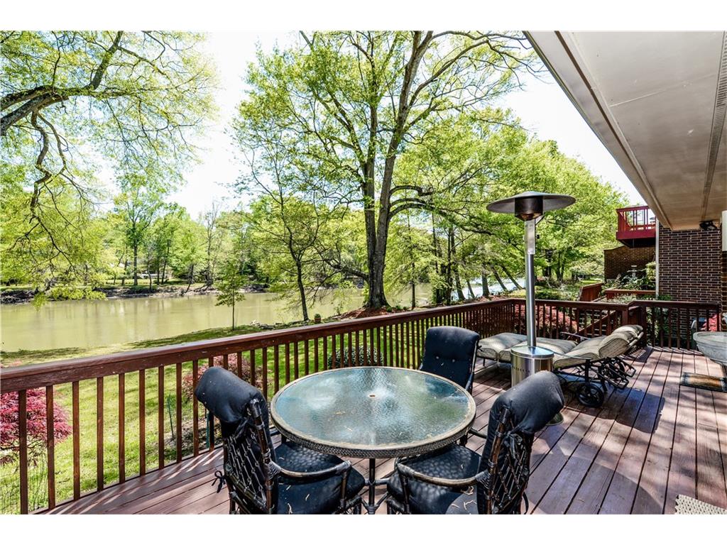 4052 Columns Drive SE, Marietta, GA 30067