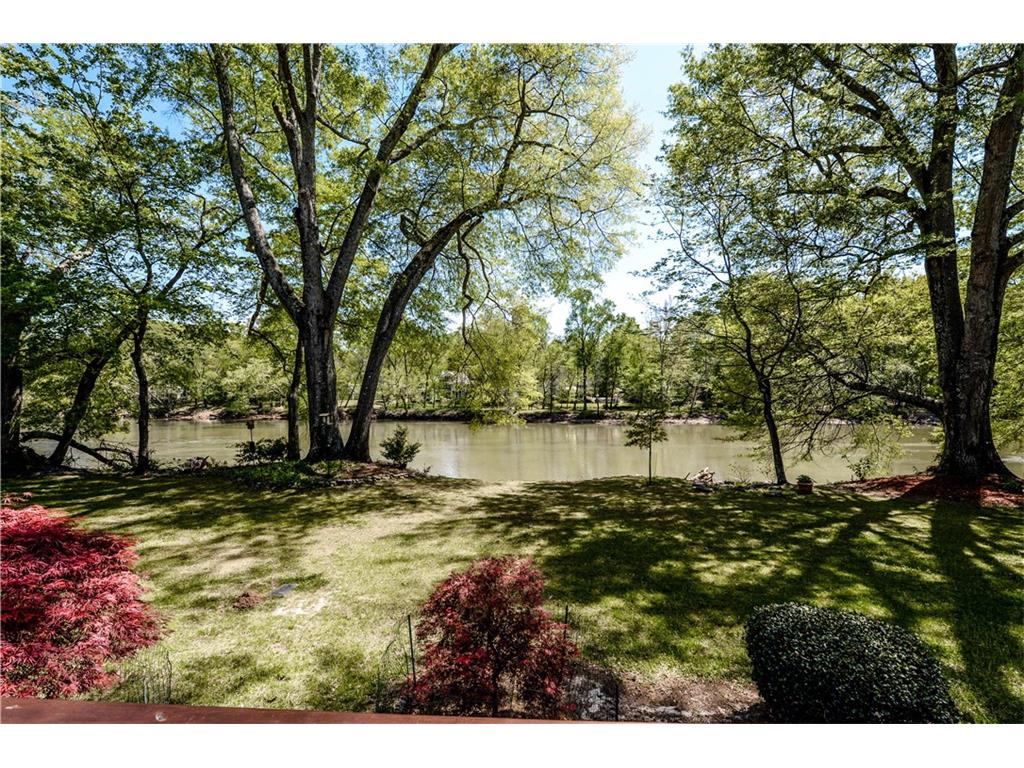 4052 Columns Drive SE, Marietta, GA 30067