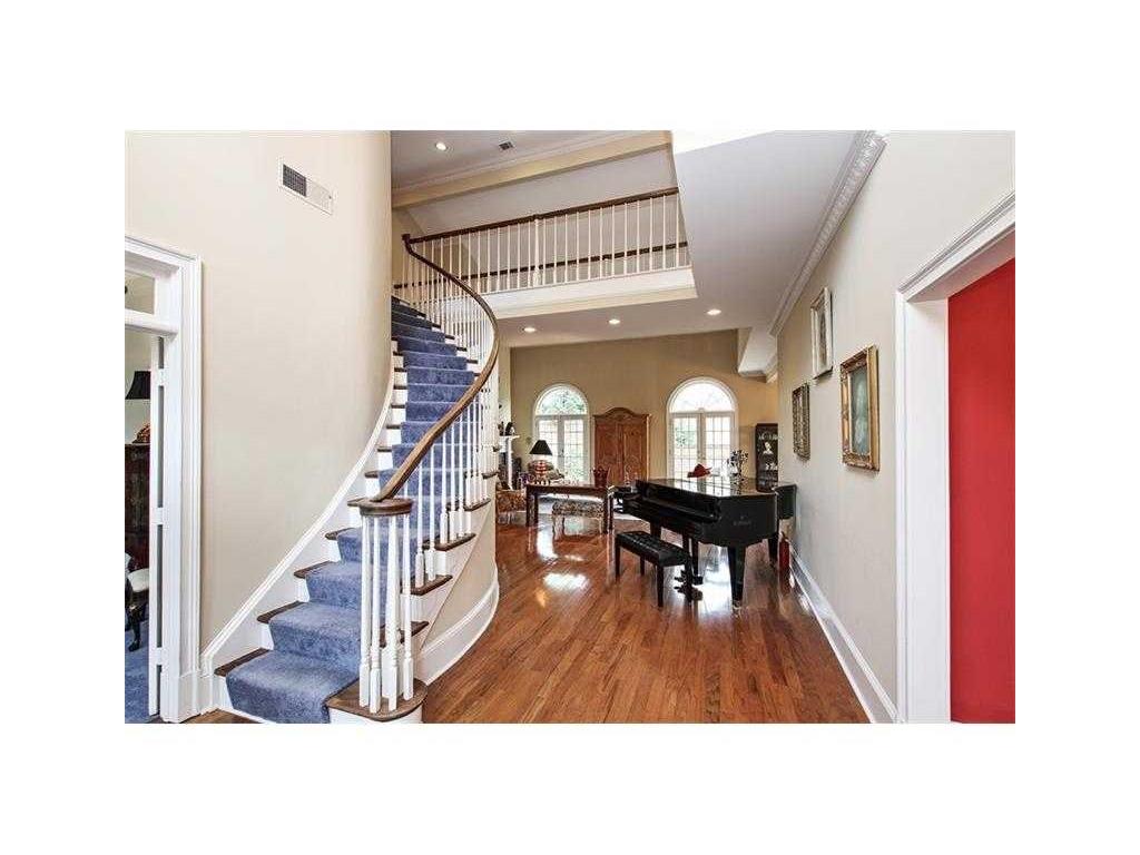 4509 Chattahoochee Way SE, Marietta, GA 30067